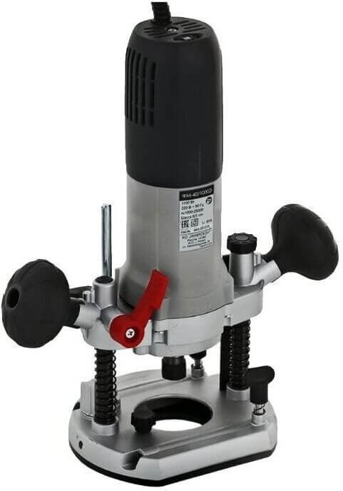 Фрезер универсальный ИНТЕРСКОЛ ФМ-40/1000Э 440.1.0.00 фото 1 — Магазин официального дилера Интерскол в России